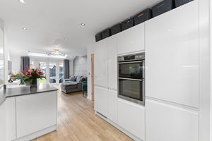 Photo 24- click for photo gallery